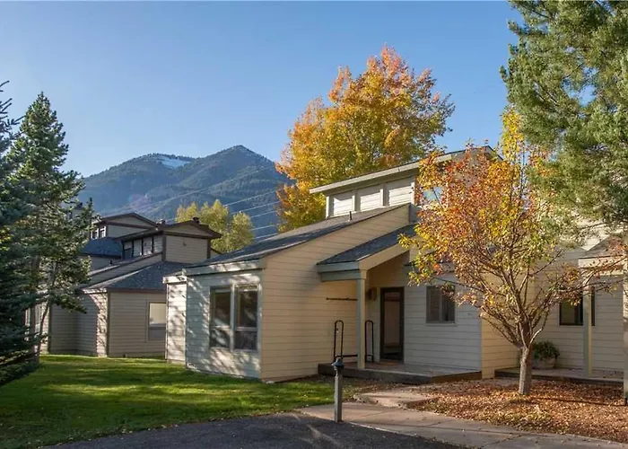 Rmr: Greyling 4511 In The Aspenswilsonwy Villa Wilson